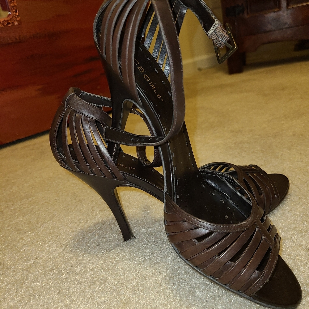 Brown Heel shoe